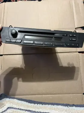 Vd101751122946 Audio System 65126976888-01 Bmw Radio Business Cd A2c53123971 Bmwrcd105-04 Clean