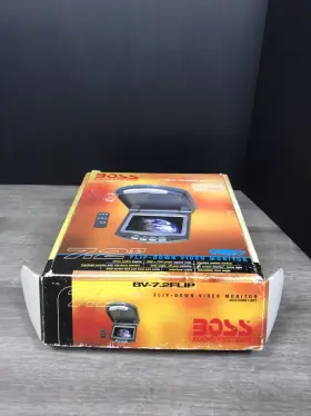 Boss Bv7.2 Bv-7.2flip Flip Down Video Monitor With Dome Light And Remote Control