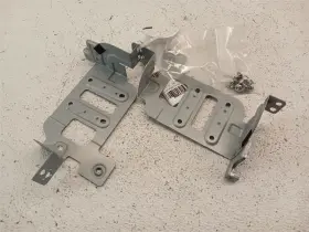 28038-jk000 Infiniti 638.in1m07 07-13 G35/g37/g25 Radio Bracket Pair X2 Oem