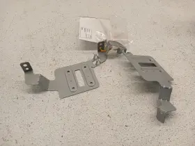 Infiniti 638.in1q16 11-17 M37/m56/q70 Radio Mounting Brackets With Hardware Oem 28039-1ma0a
